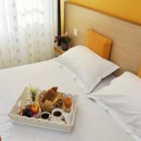 Hotel Central Lorient Kamer foto